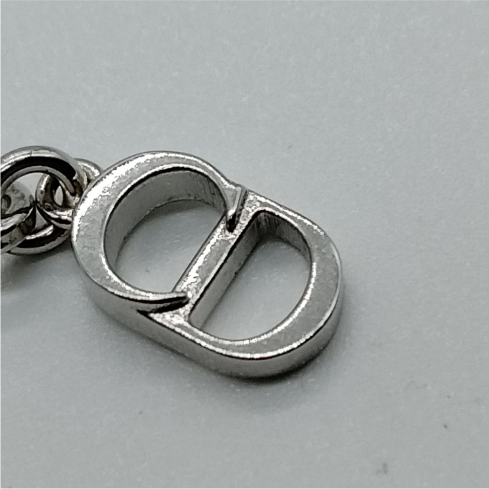 Christian Dior Chain Necklace Silvery Metallic With Box and Dust Bag - Picture 11 of 12